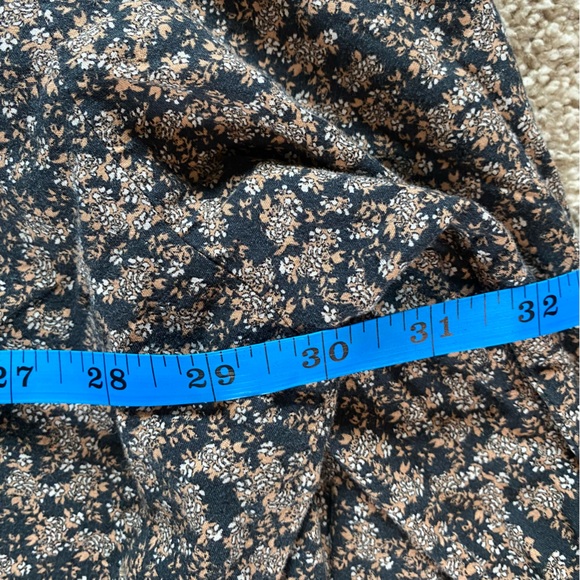 Universal Thread Blouse, XL, Ditsy Floral Oversized Boxy Boho Poet Sleeve Muted - Picture 4 of 9